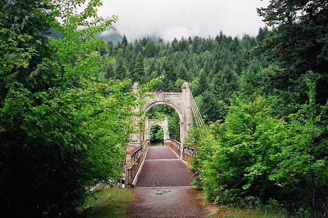 Alexandra bridge over the Fraser River