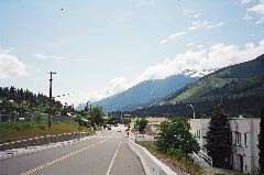 same place, looking South. Note snow on mountain
